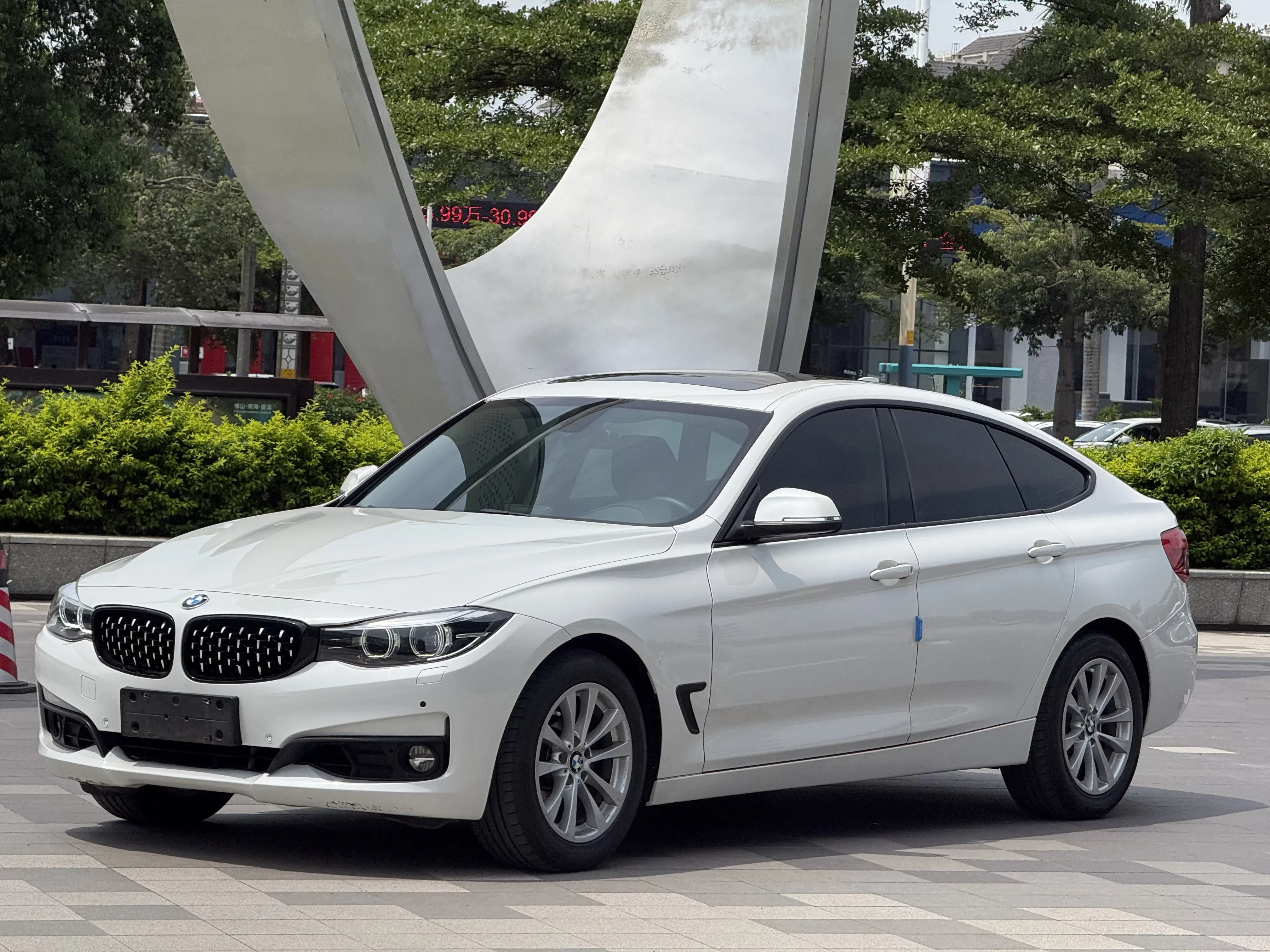 BMW 3 Series GT