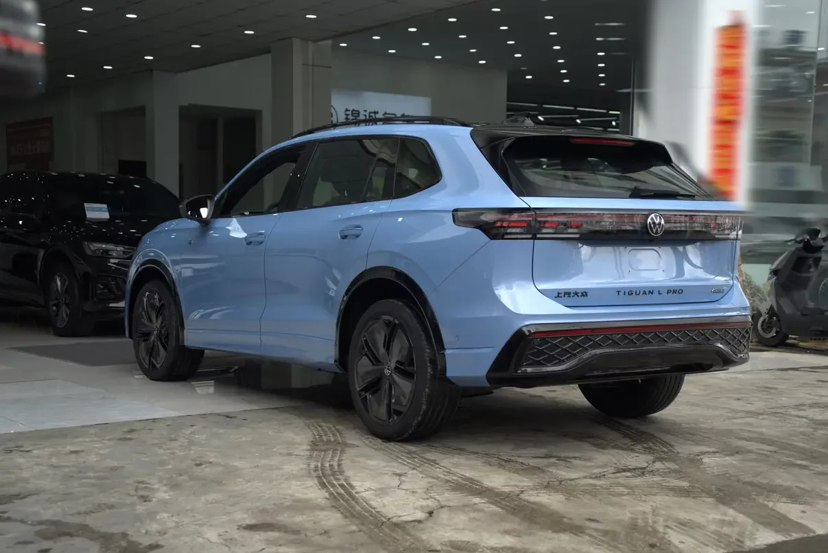 Volkswagen Tiguan L