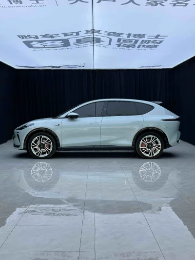 IM Motors Zhiji LS7