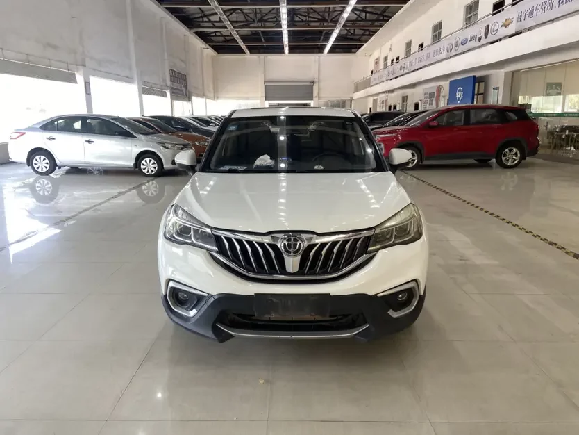Brilliance China V3