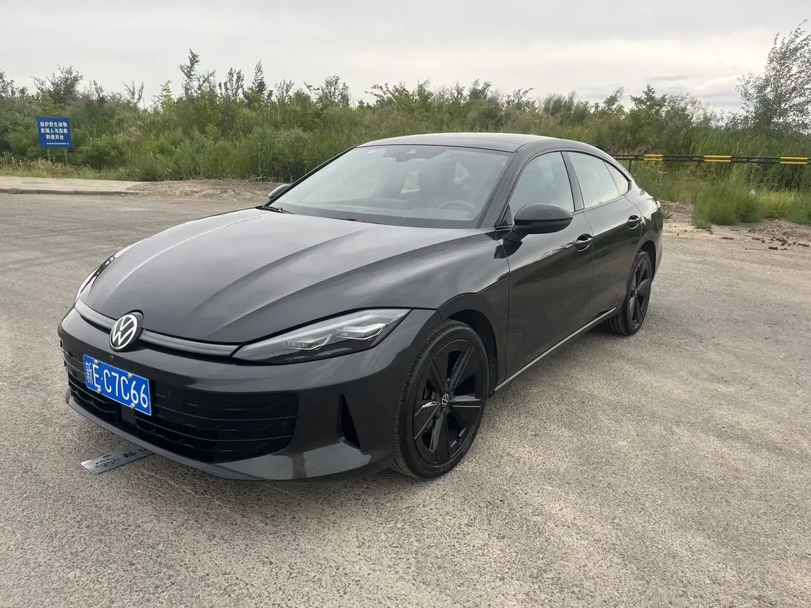 Volkswagen Lamando