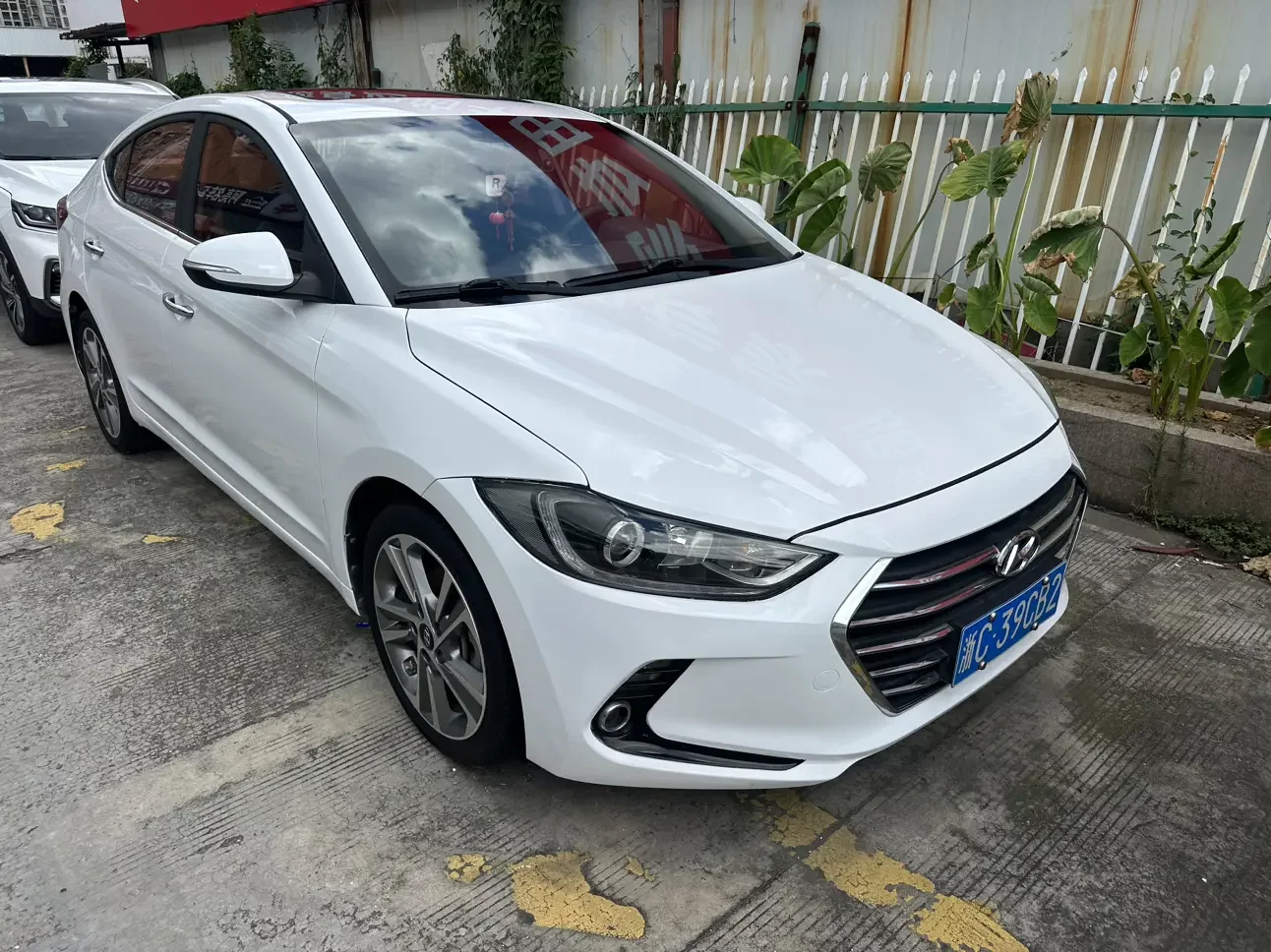 Hyundai Elantra Lingdong