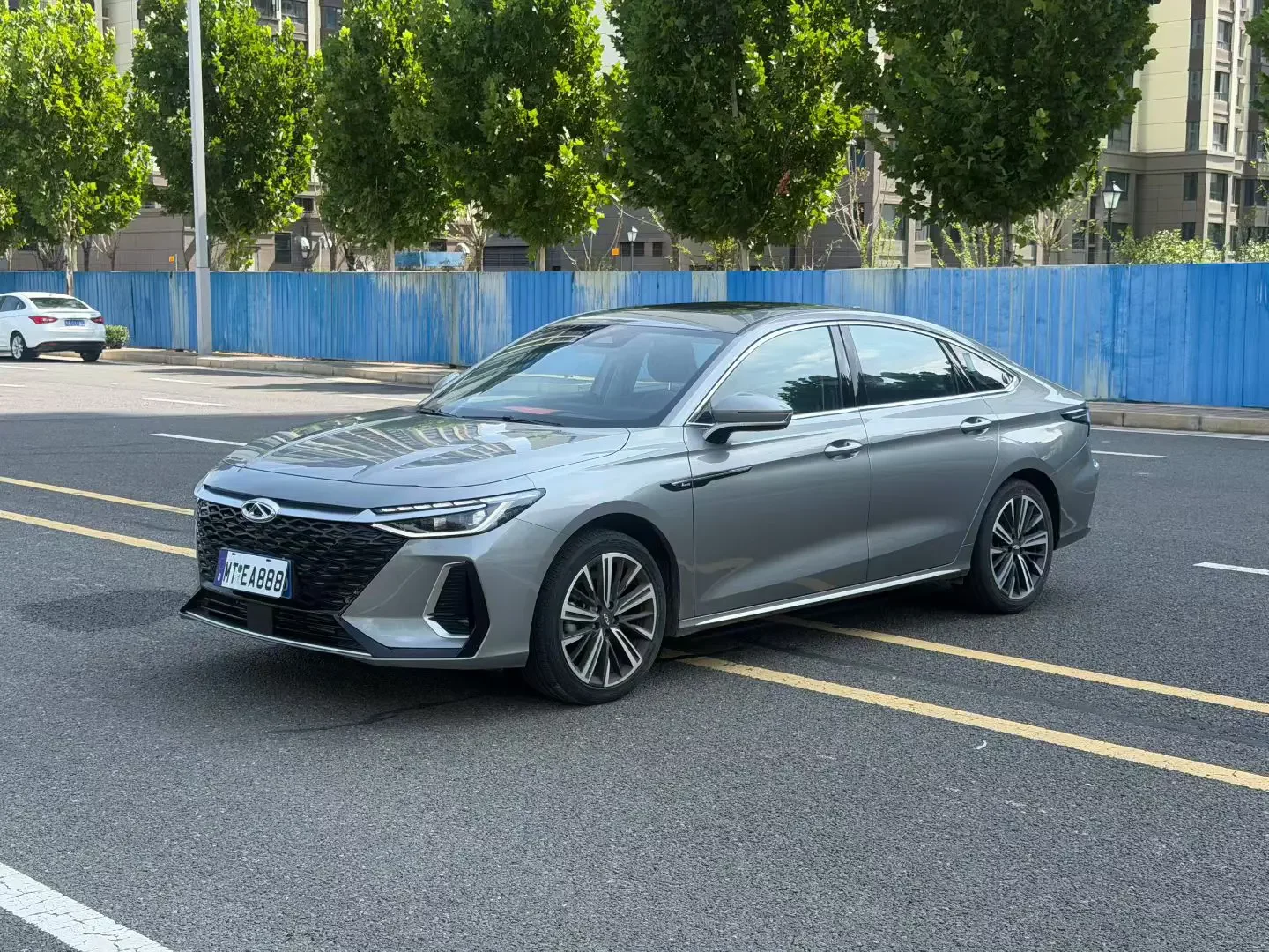 Chery Arrizo 8