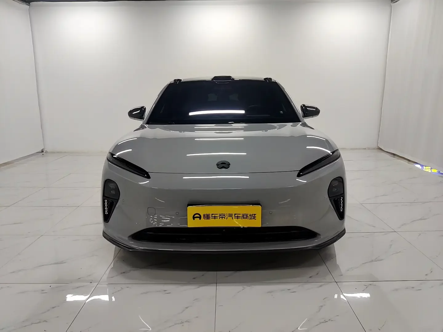 NIO ET5T