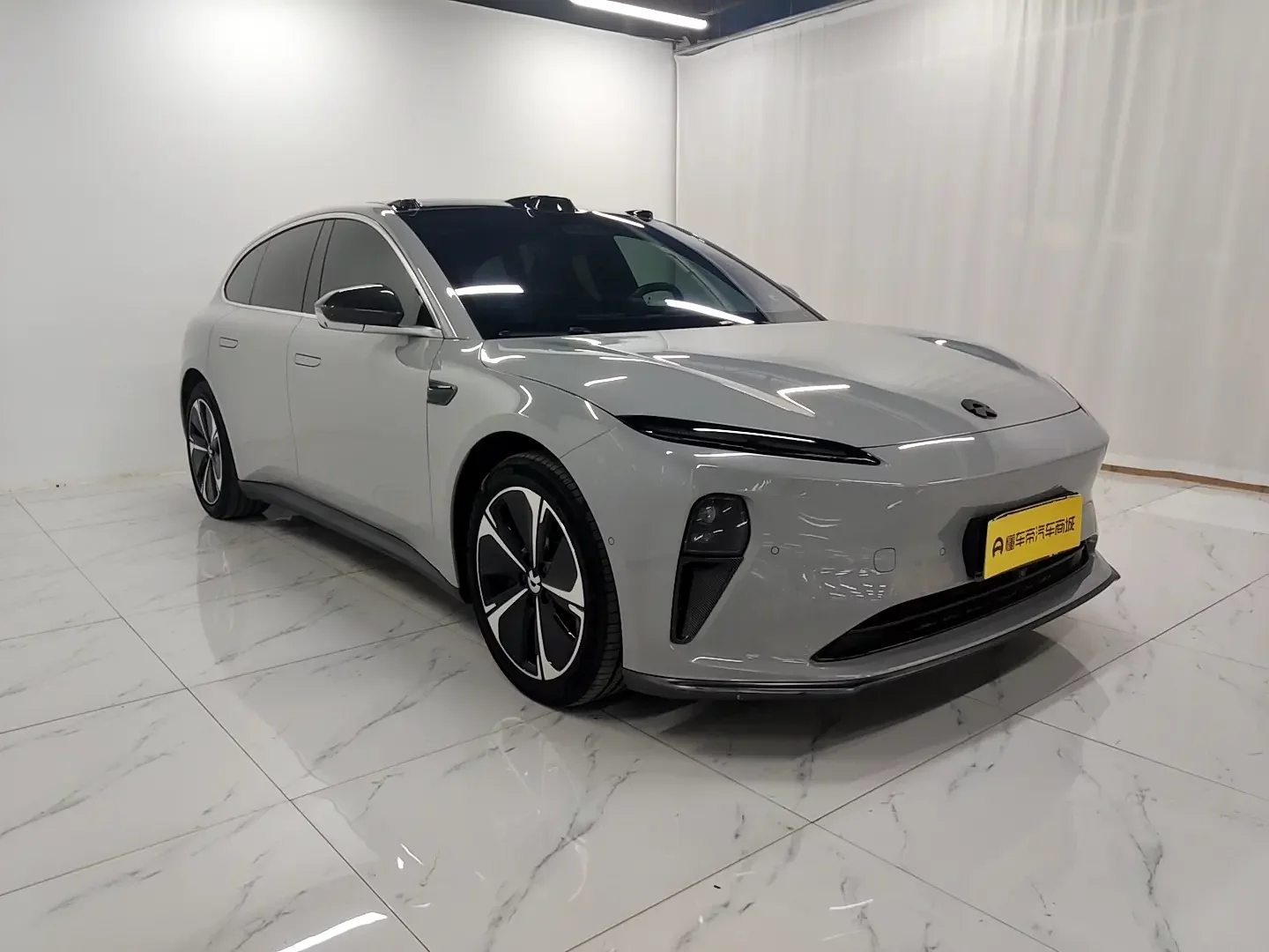 NIO ET5T