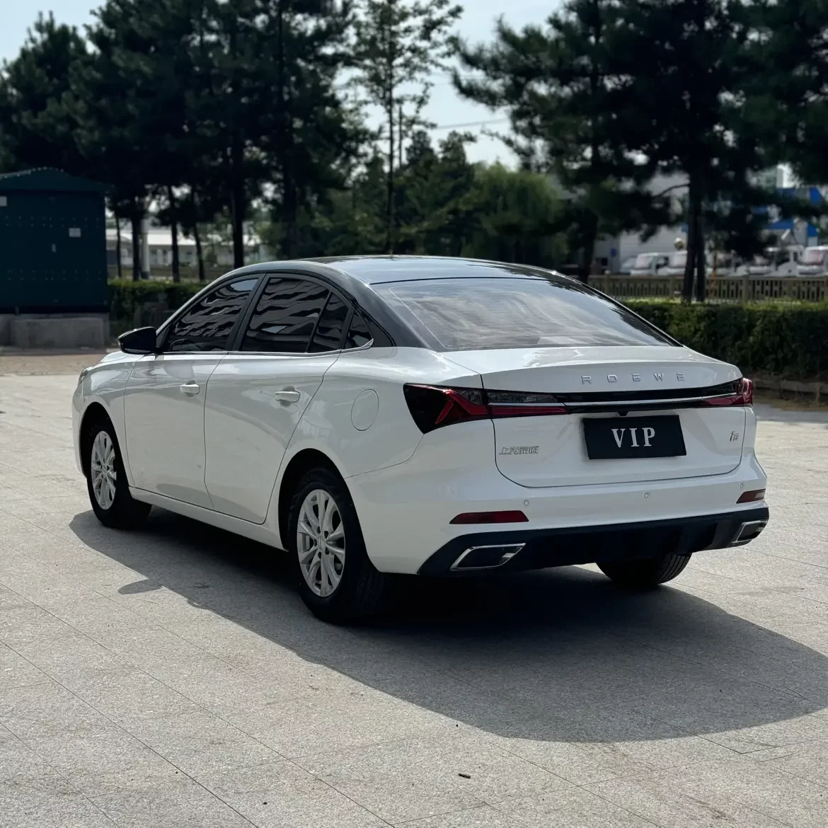 Roewe i5