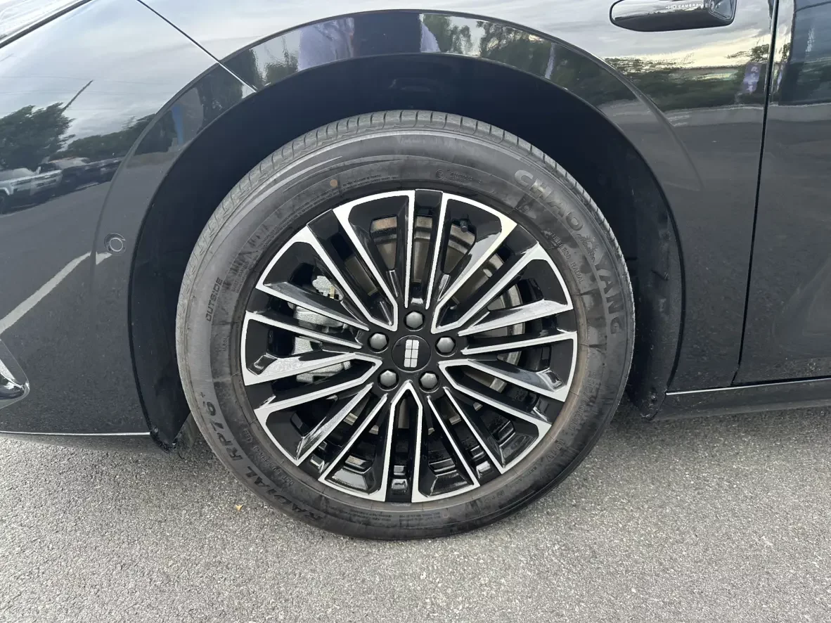 Geely Galaxy Star 8 PHEV