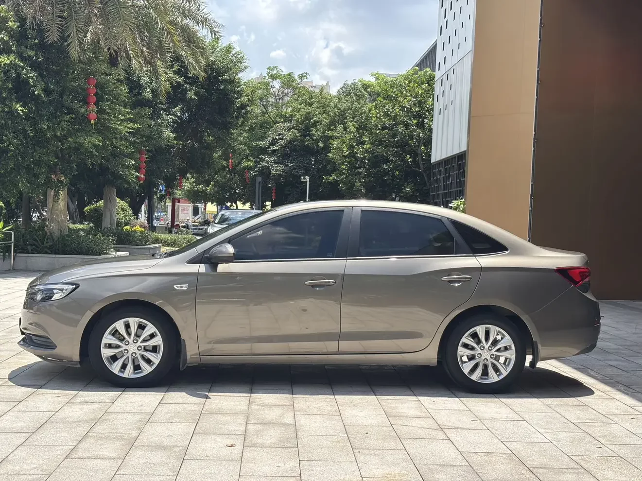 Buick Yinglang