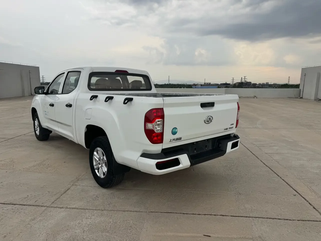 Maxus T60