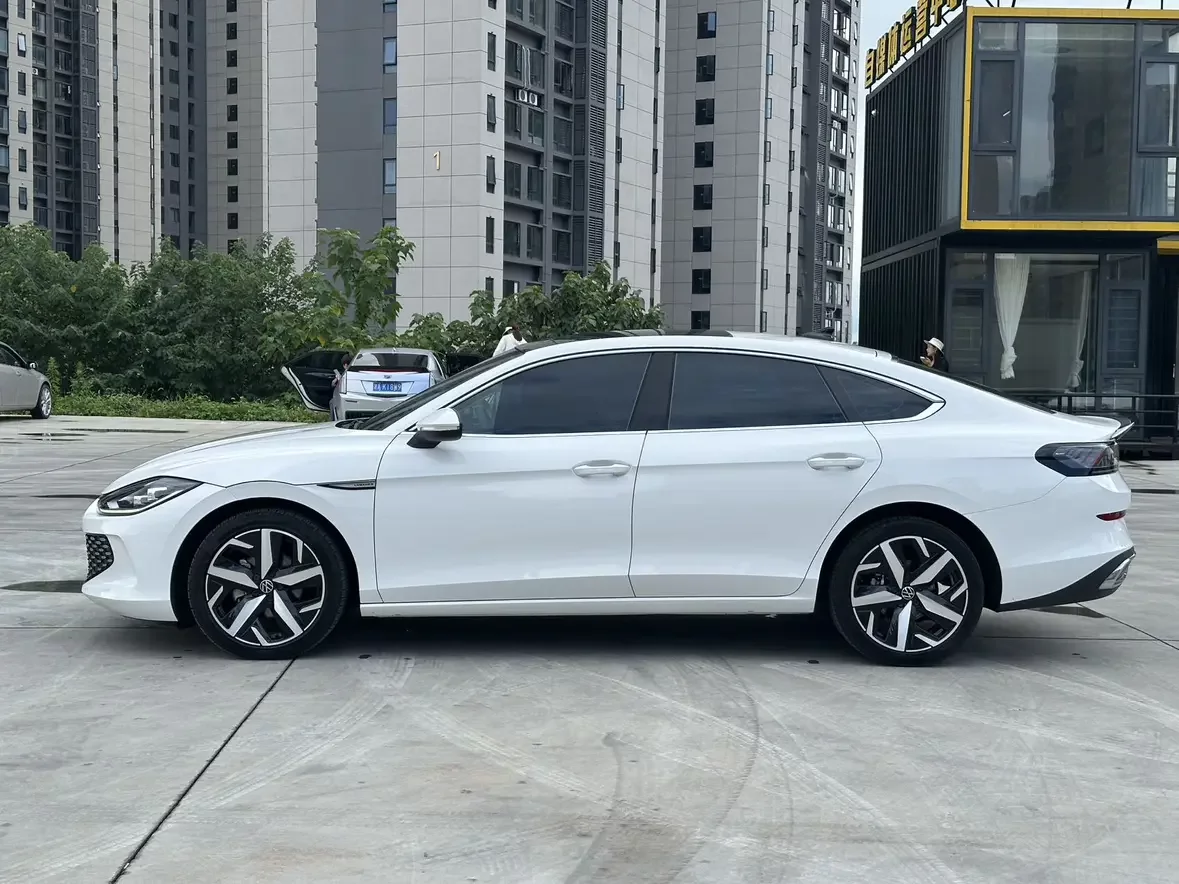 Volkswagen Lamando