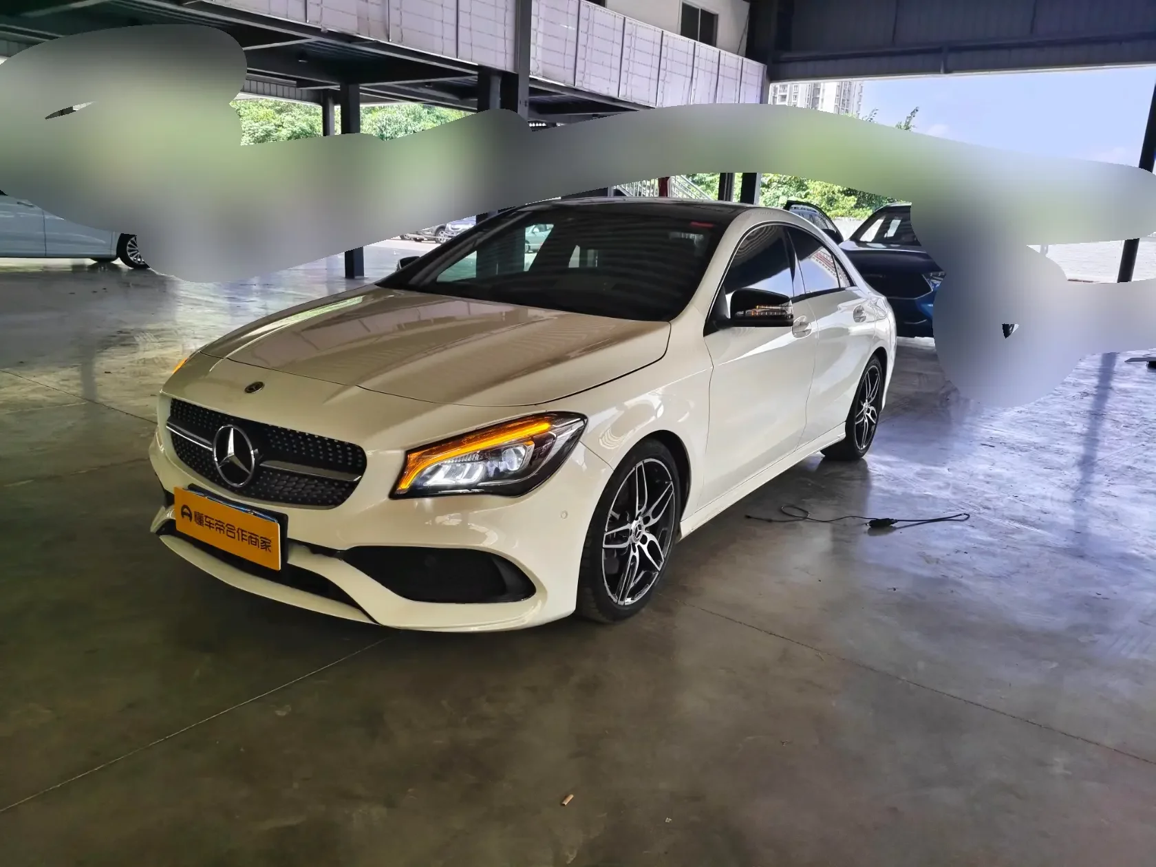 Mercedes-Benz CLA