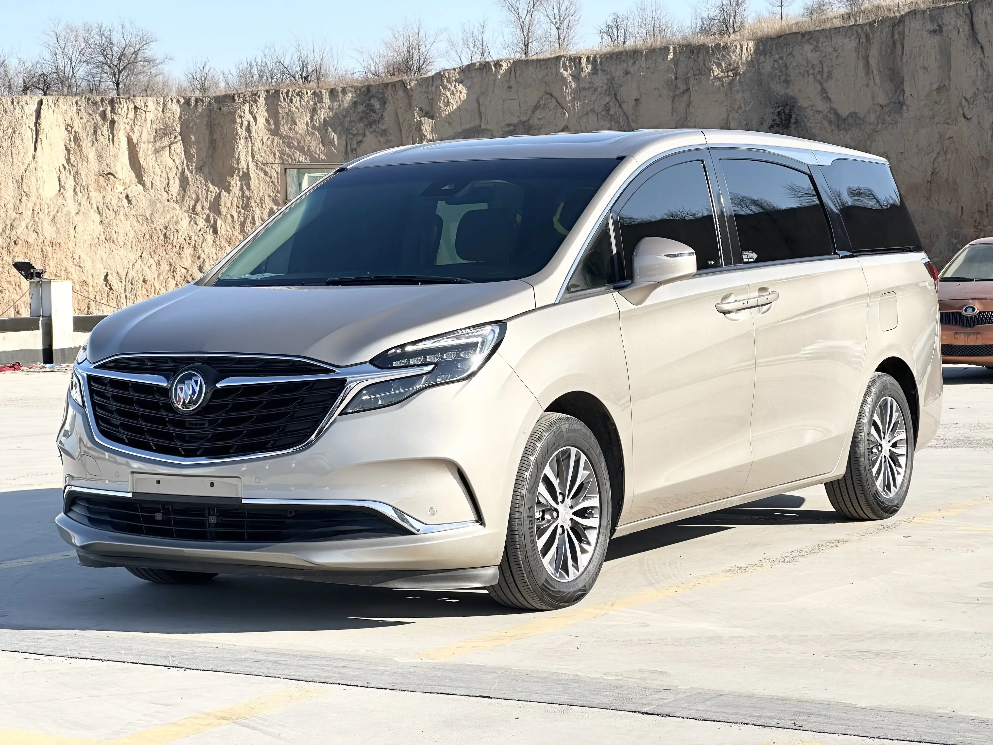 Buick GL8