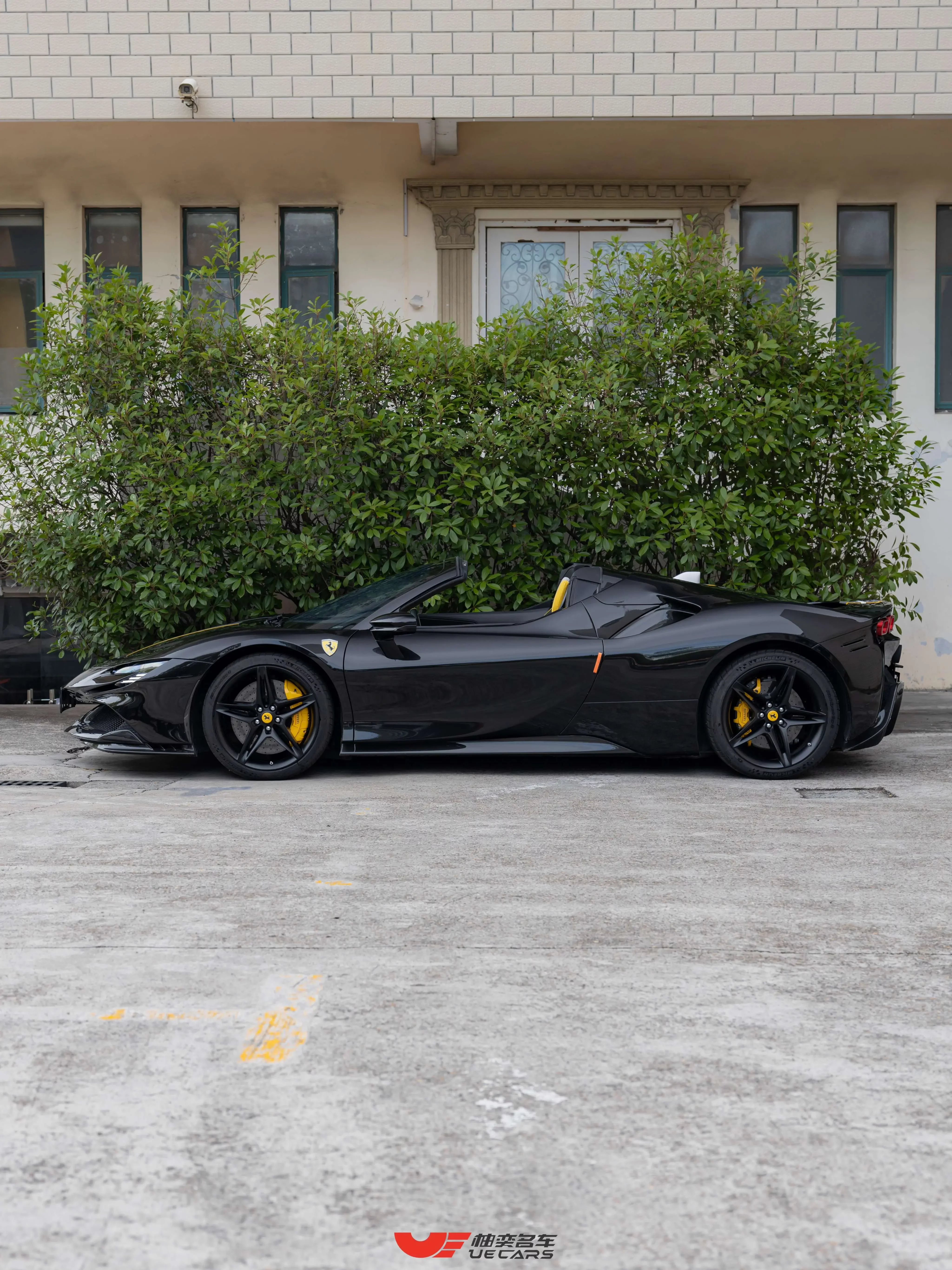 Ferrari SF90