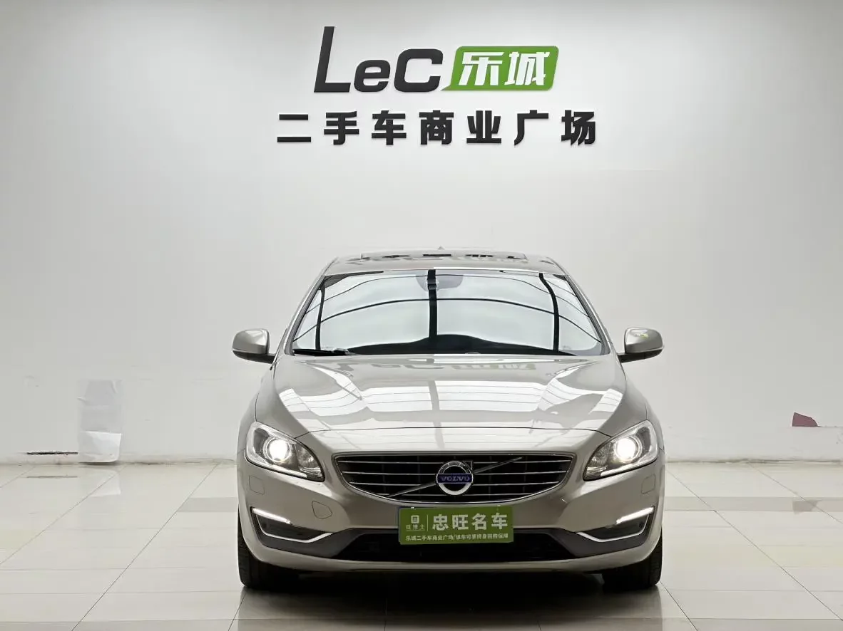 Volvo S60