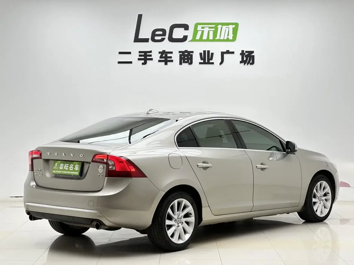 Volvo S60