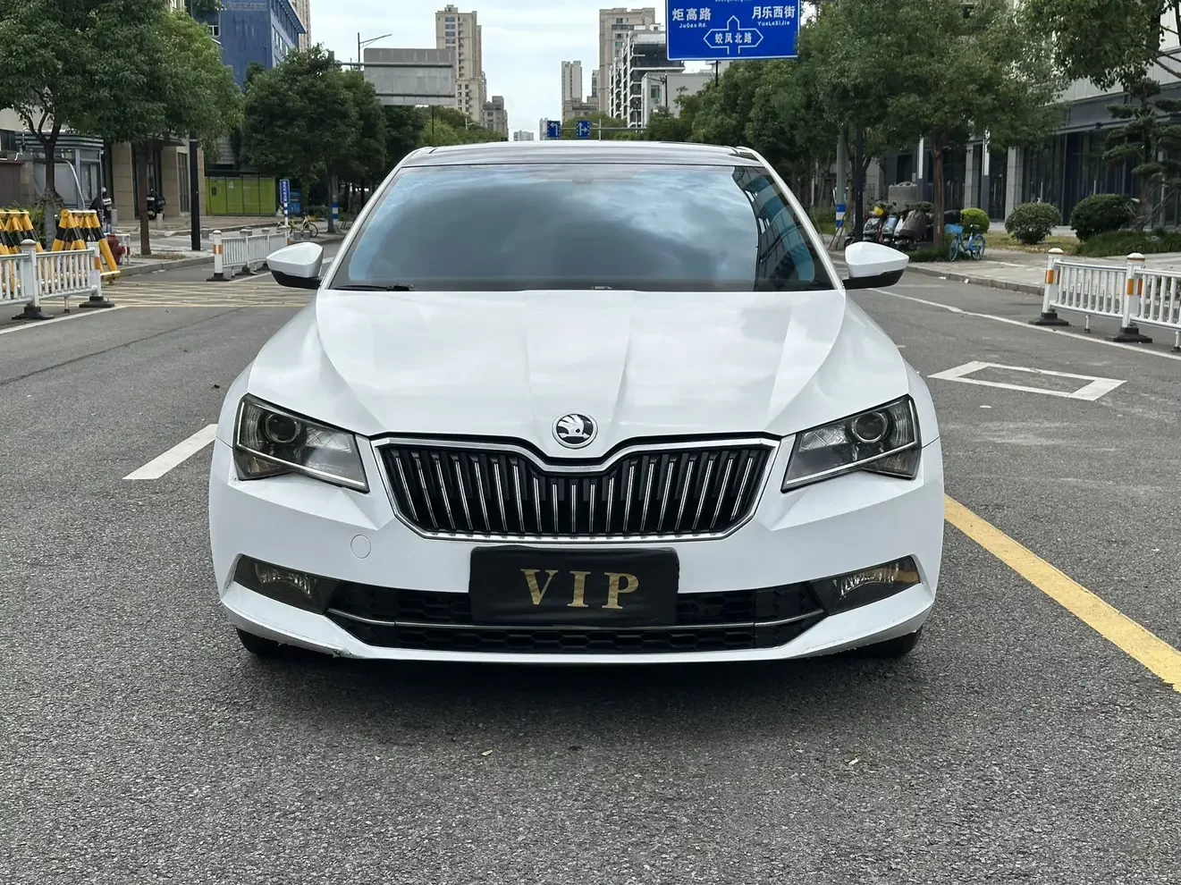 Skoda SuperB