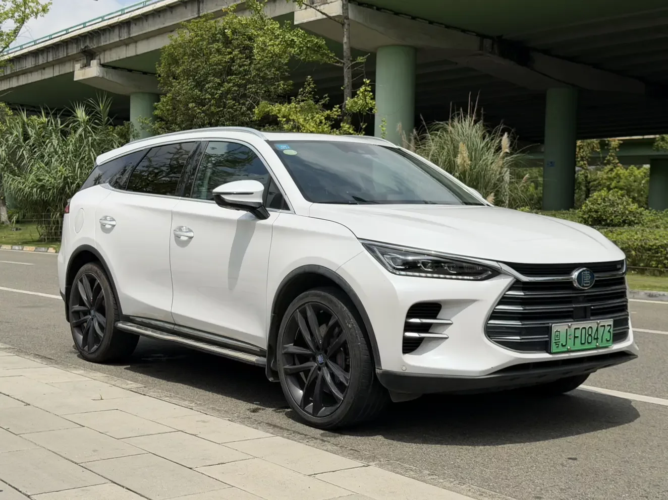 BYD Tang DM