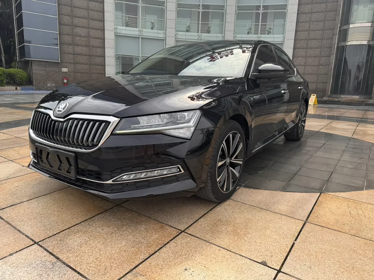 Skoda SuperB