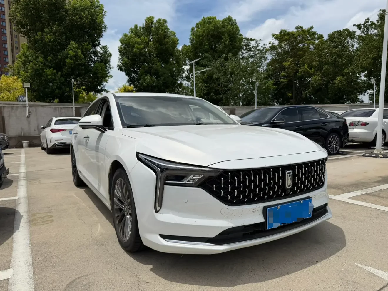 FAW Bestune B70