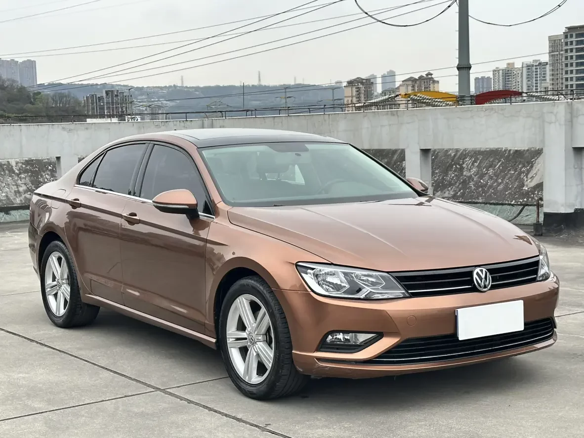 Volkswagen Lamando