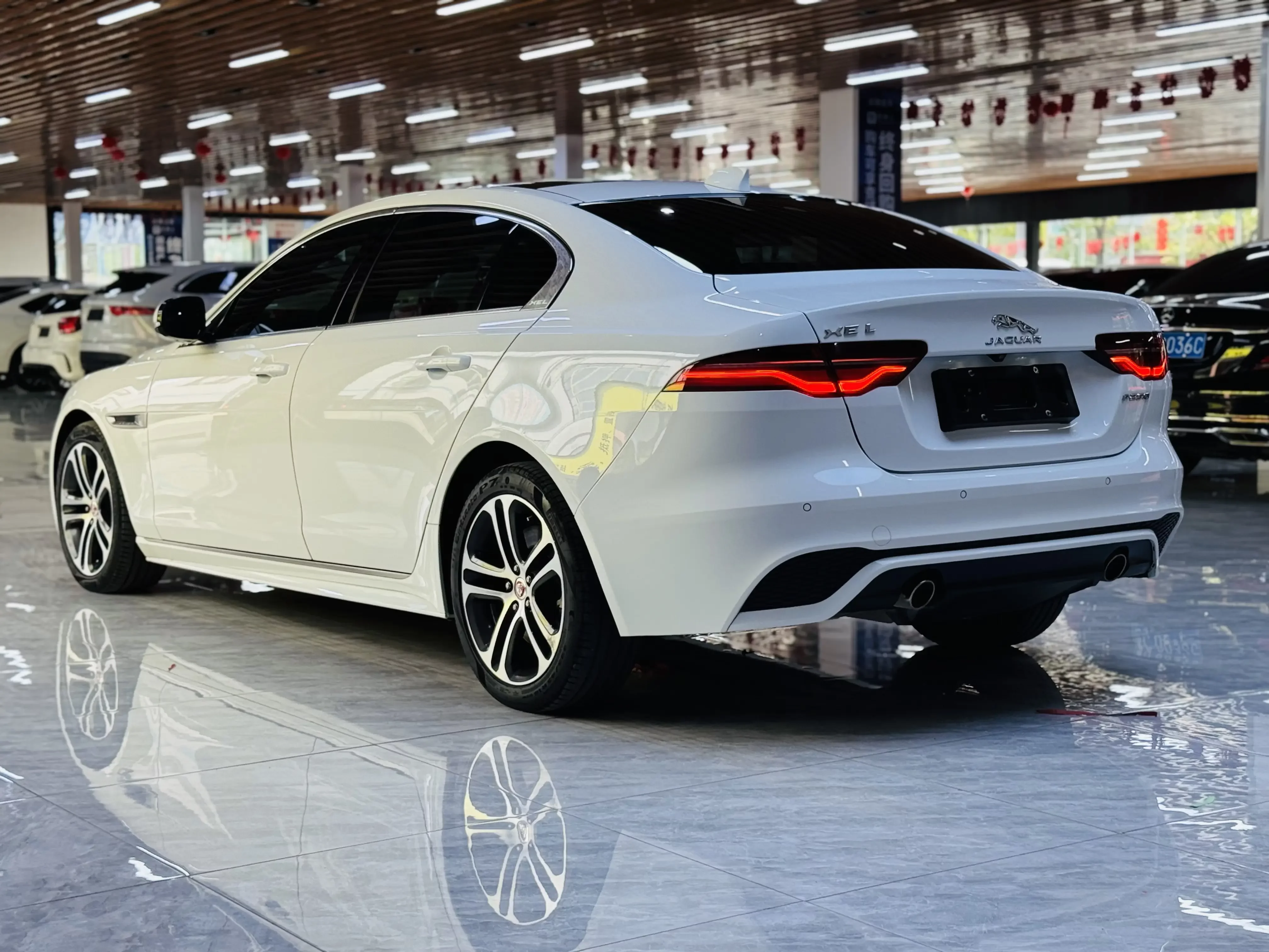 Jaguar XEL