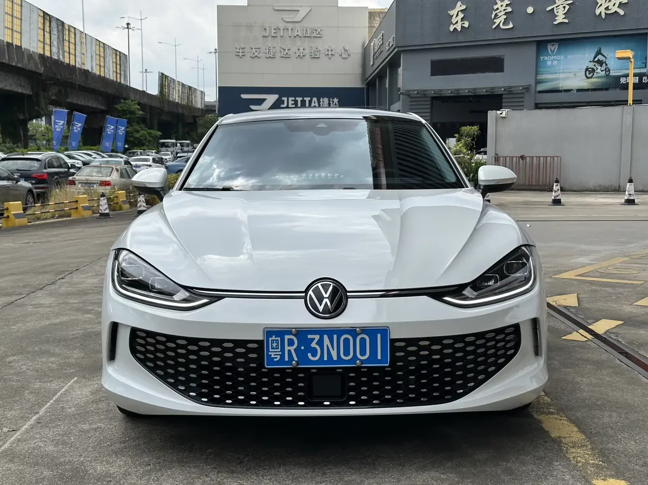 Volkswagen Lamando