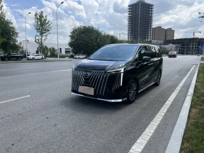 GAC Trumpchi M8