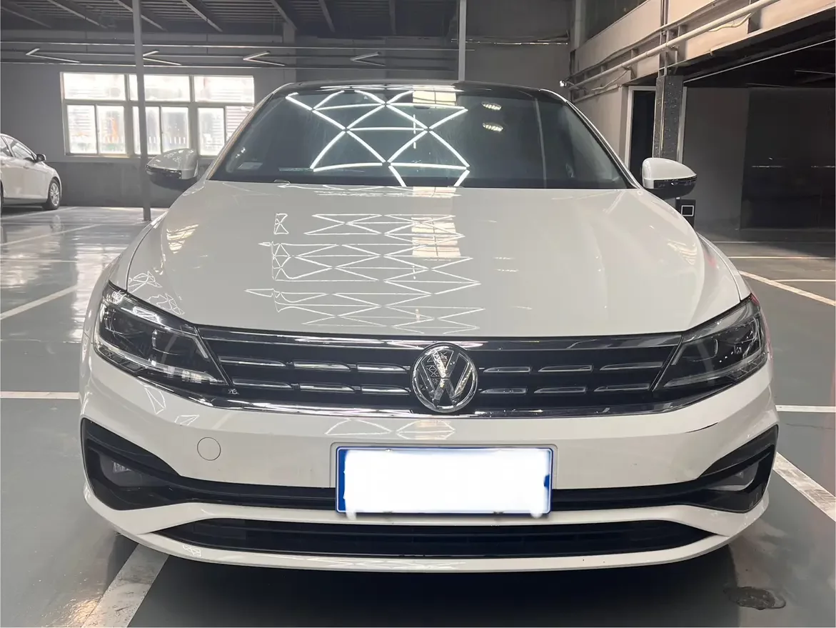 Volkswagen Lamando