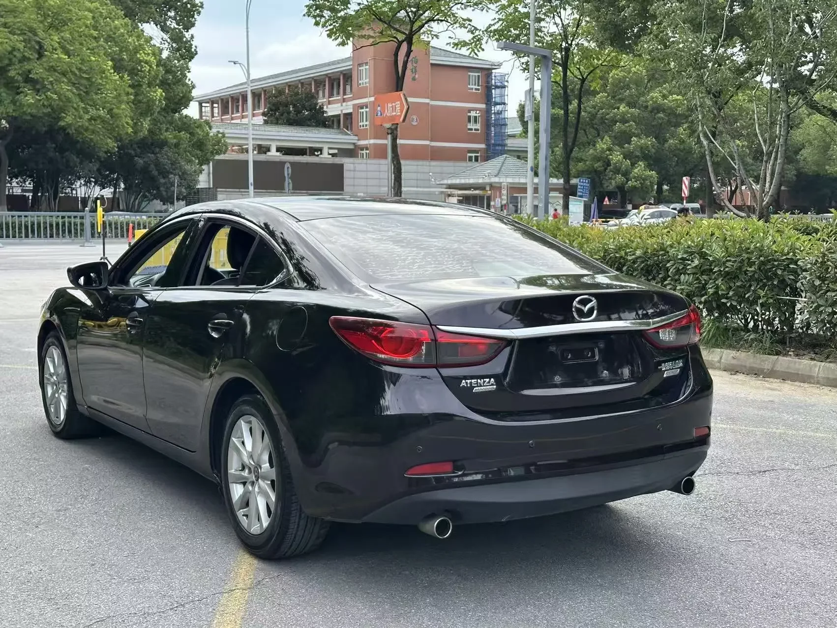 Mazda Atenza