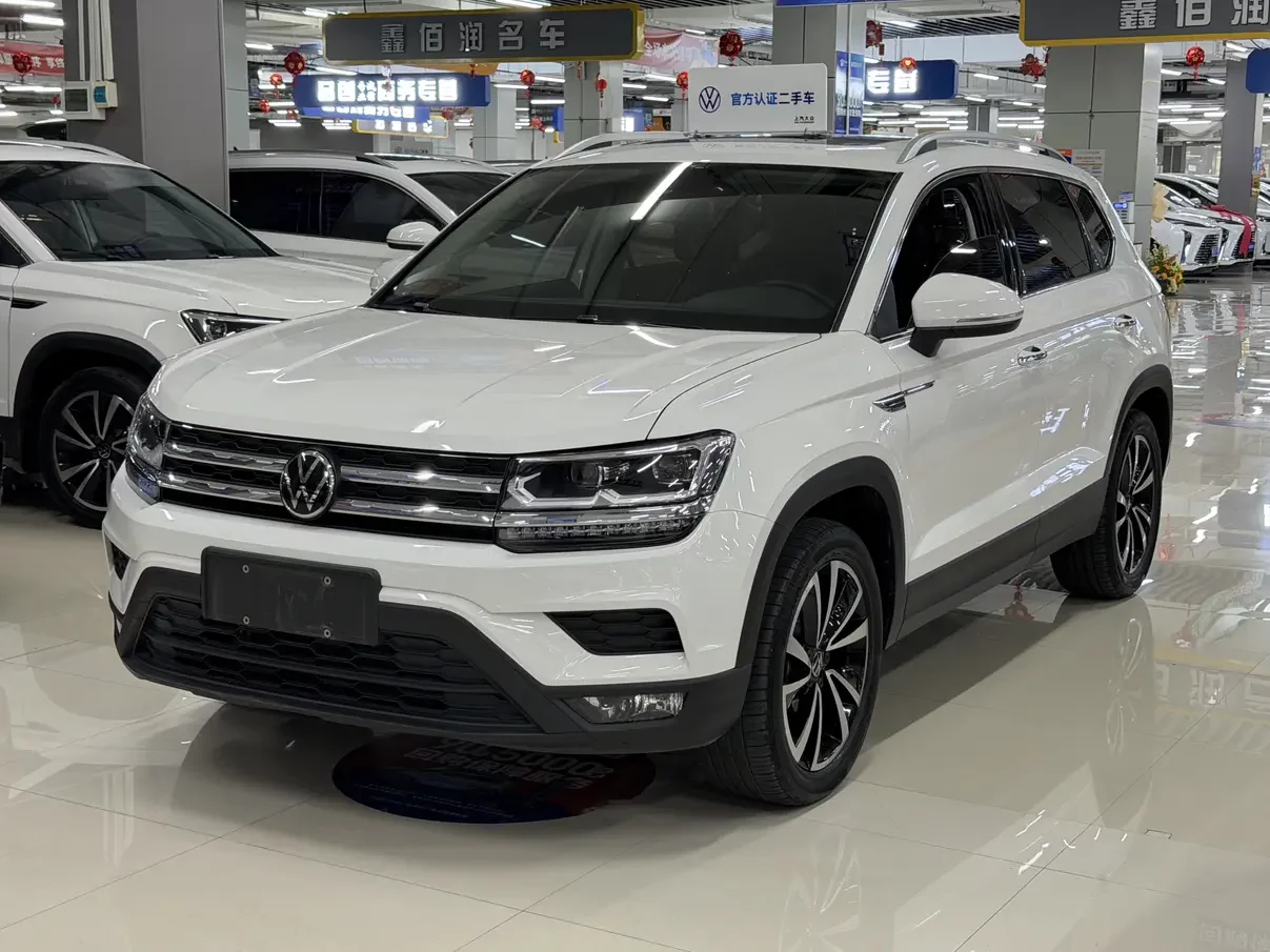 Volkswagen Tharu