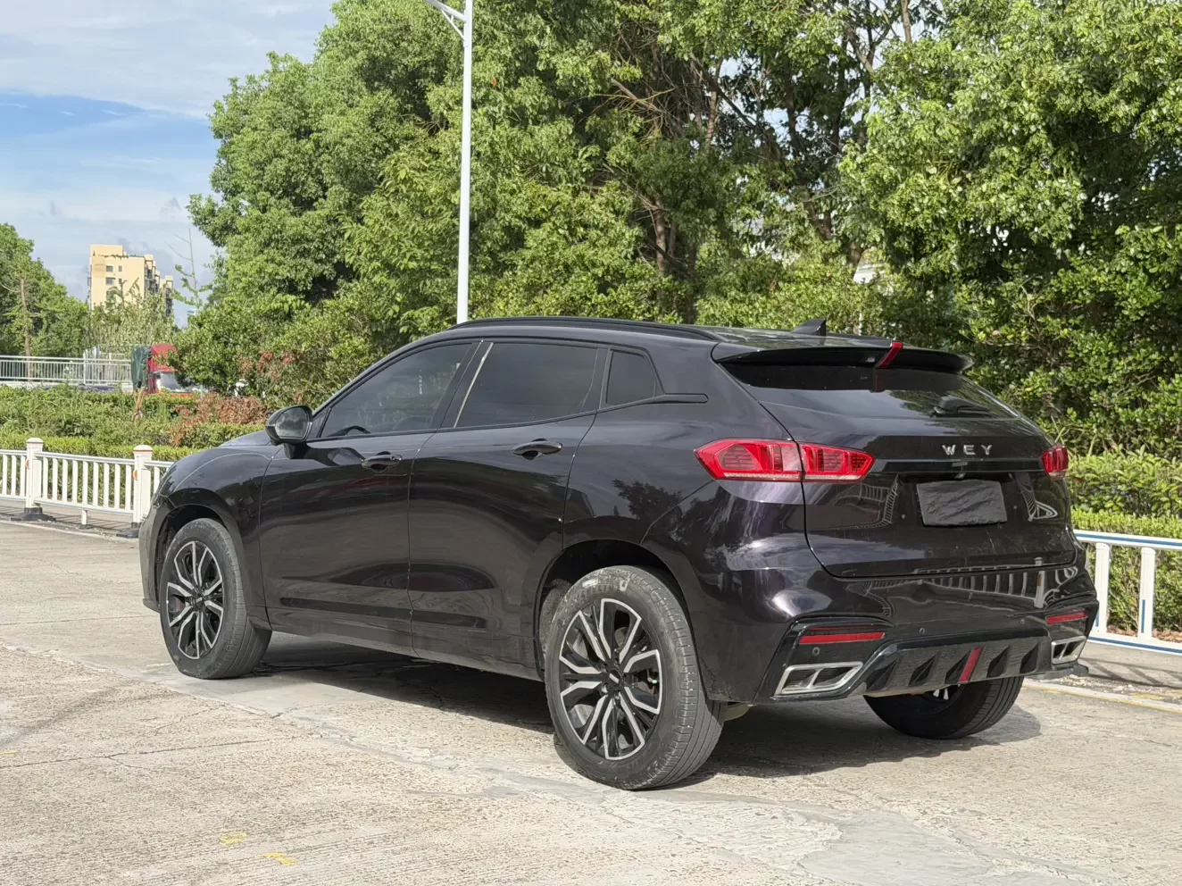Wey Wei brand VV7