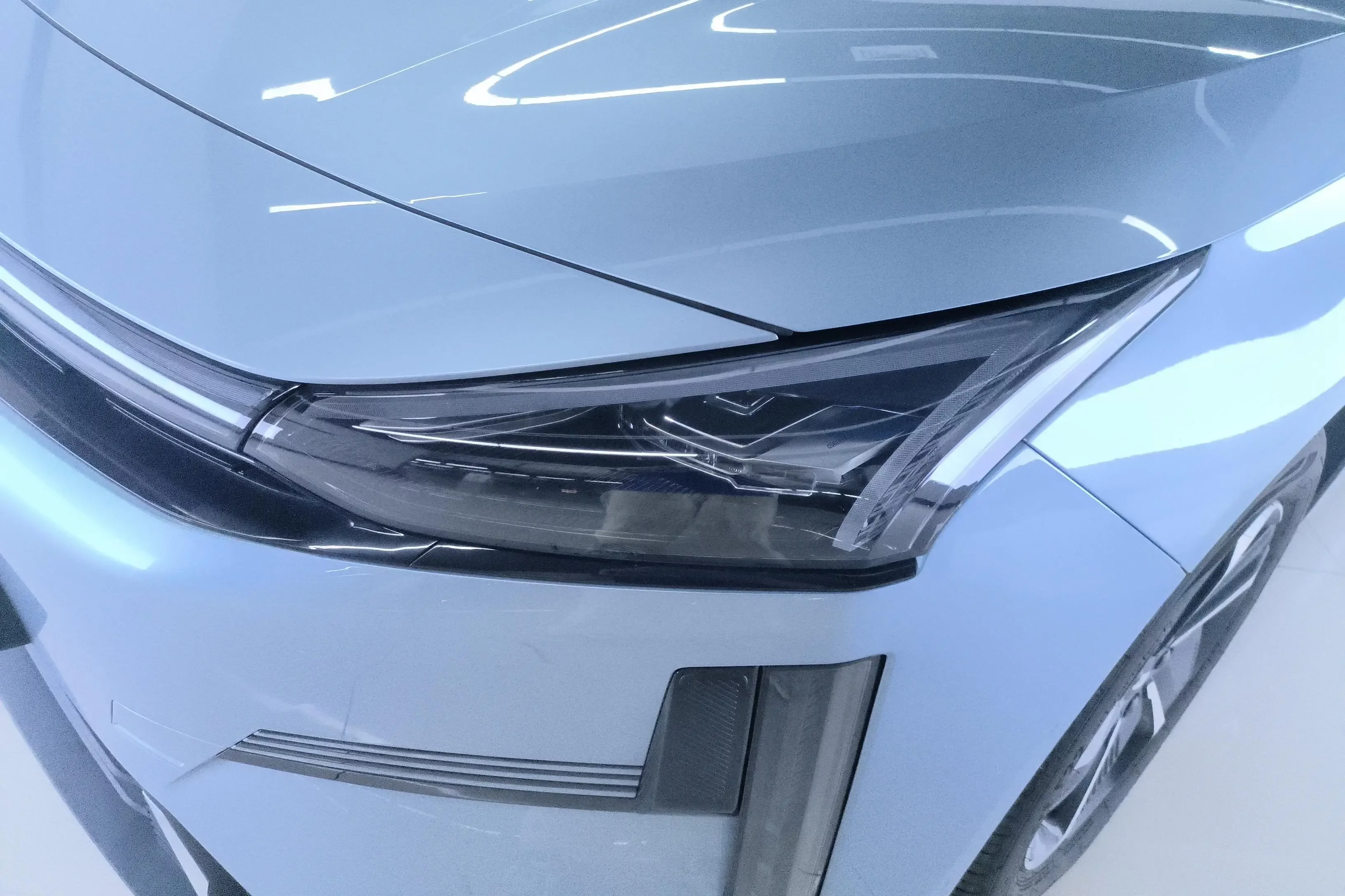 Geely Galaxy L6