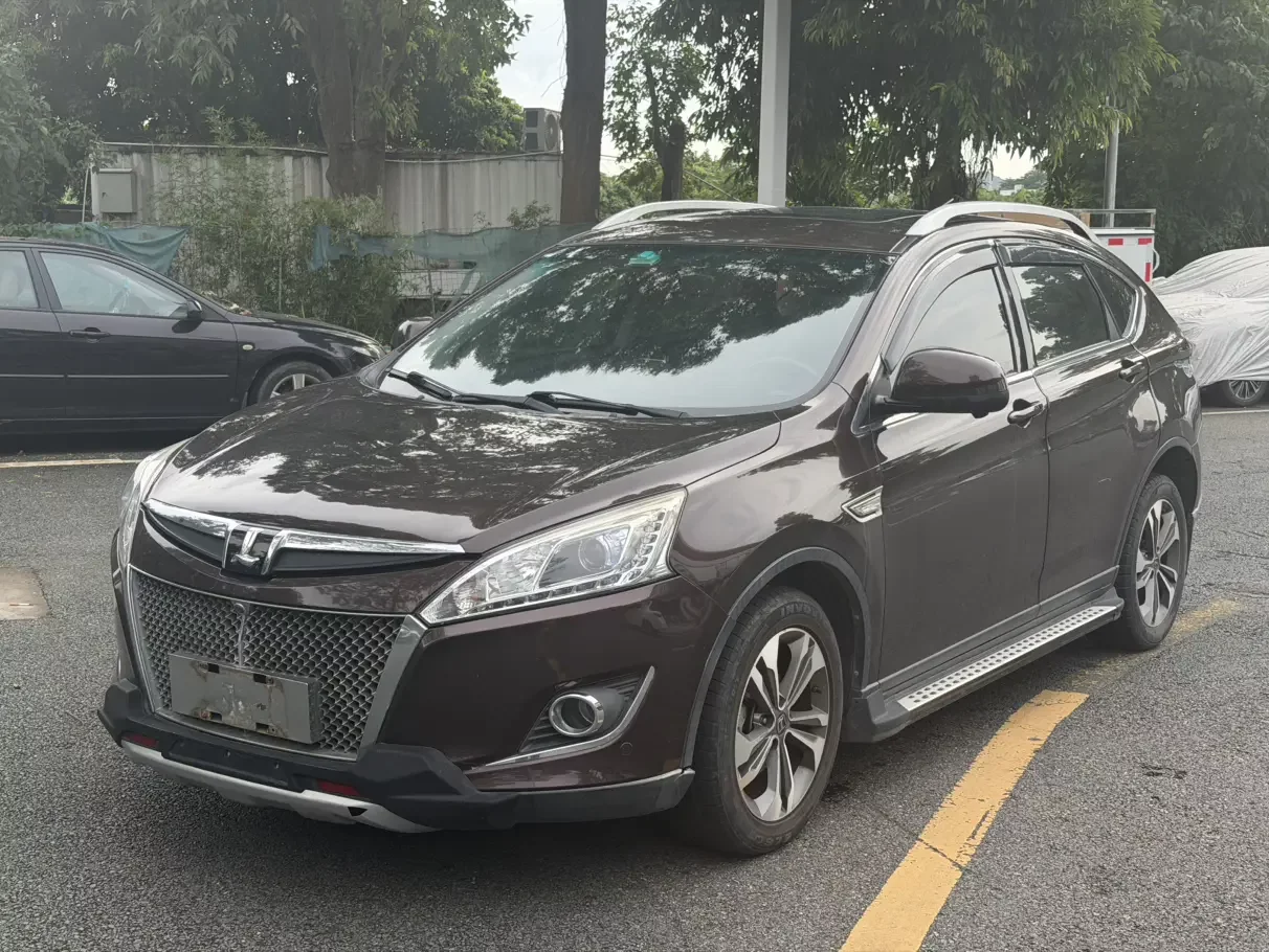 Luxgen You6 SUV