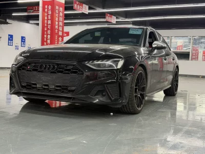 Audi S4