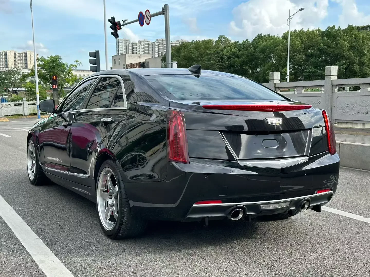 Cadillac ATS-L