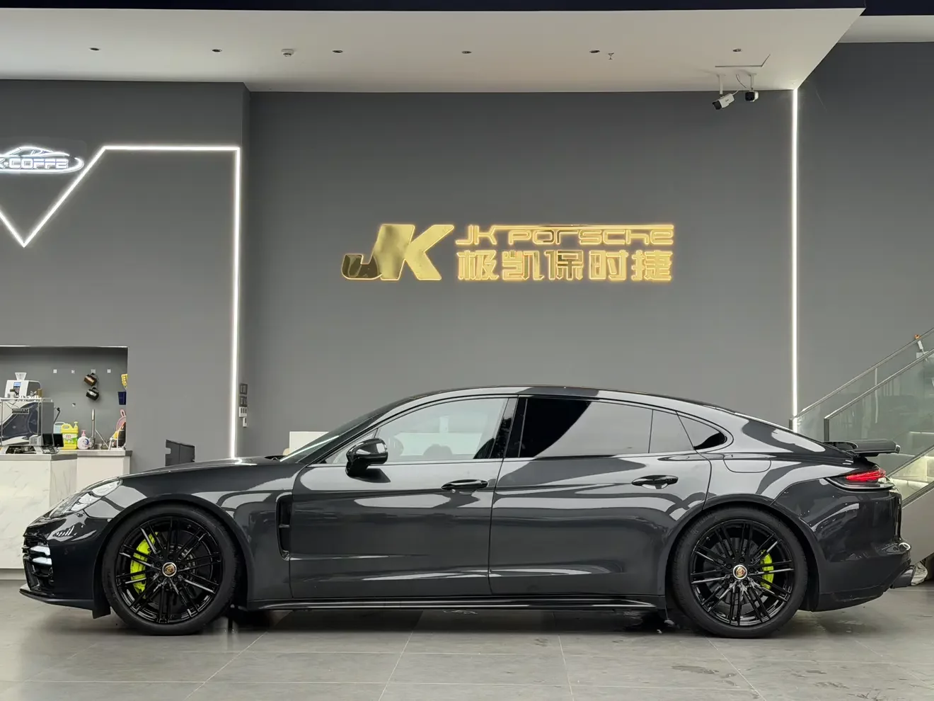 Porsche Panamera E-Hybrid