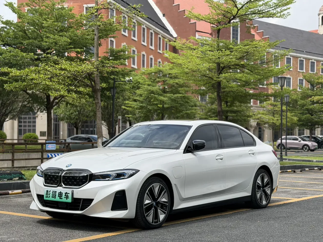 BMW I3