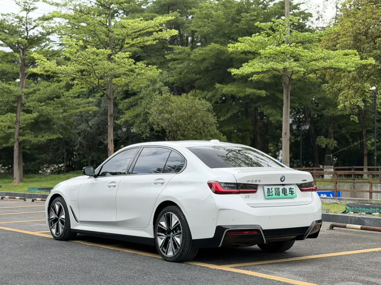 BMW i3