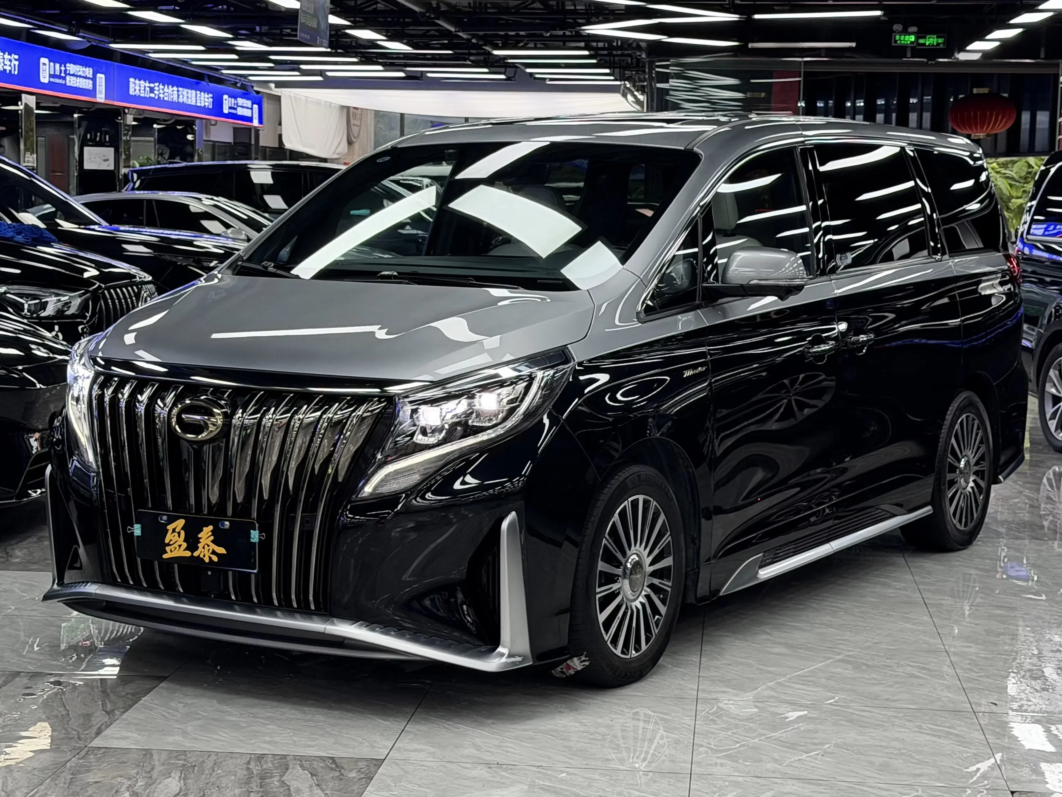 GAC Trumpchi M8
