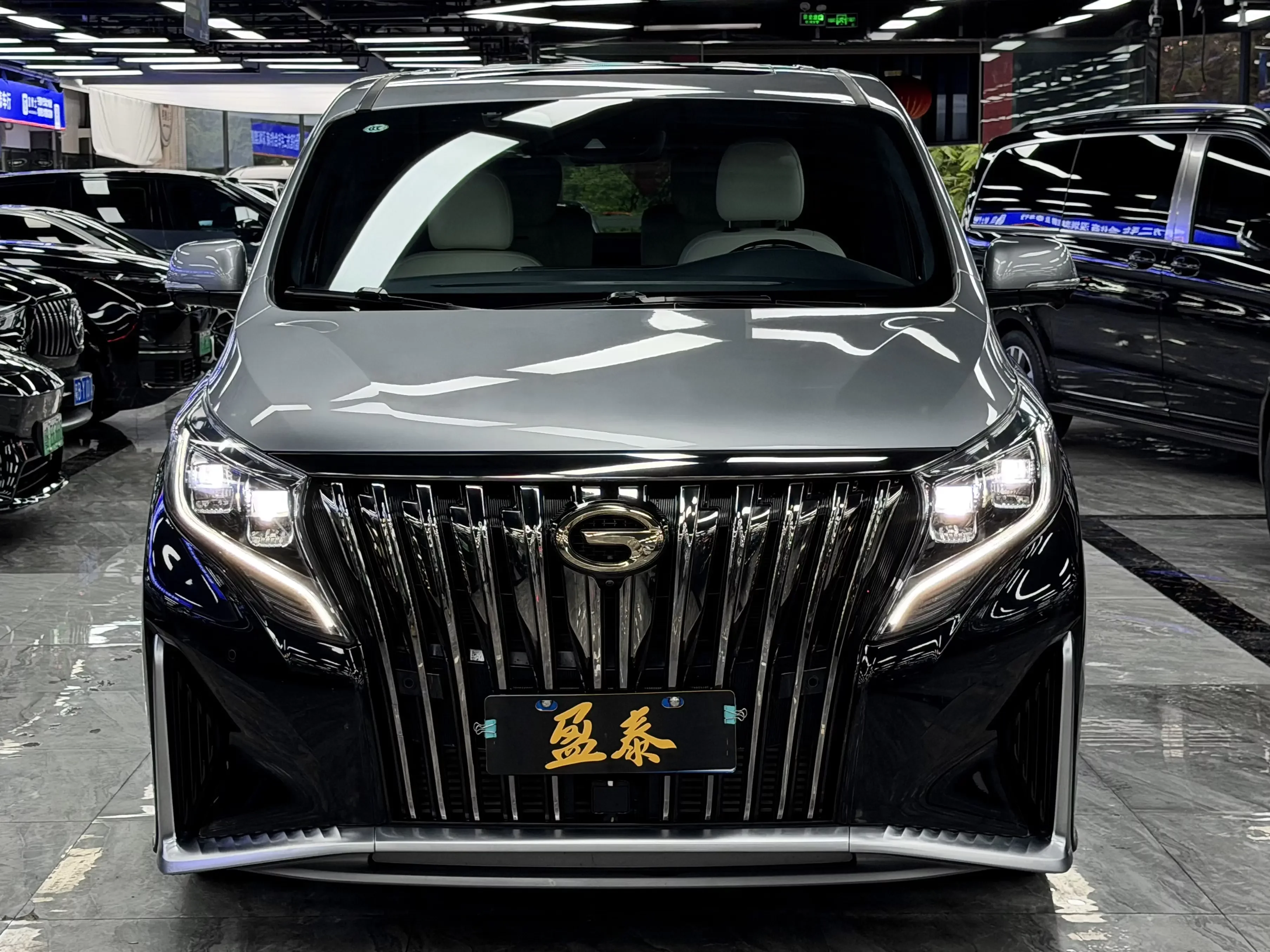 GAC Trumpchi M8