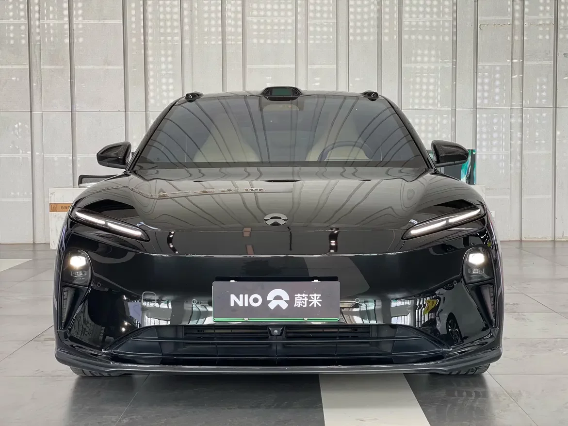 NIO ET5T