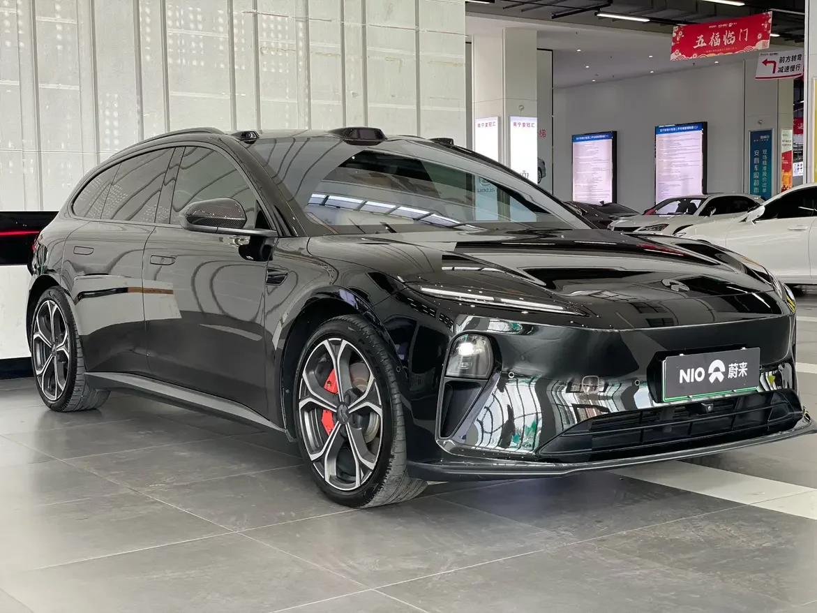 NIO ET5T