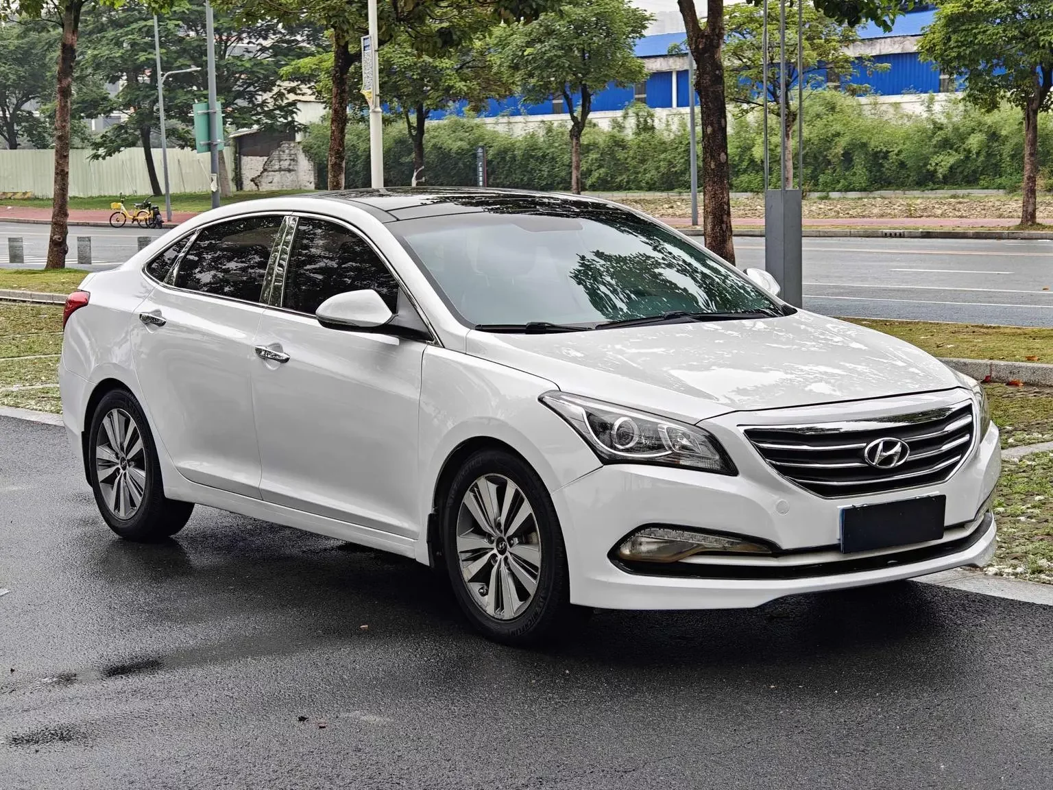 Hyundai Mistra