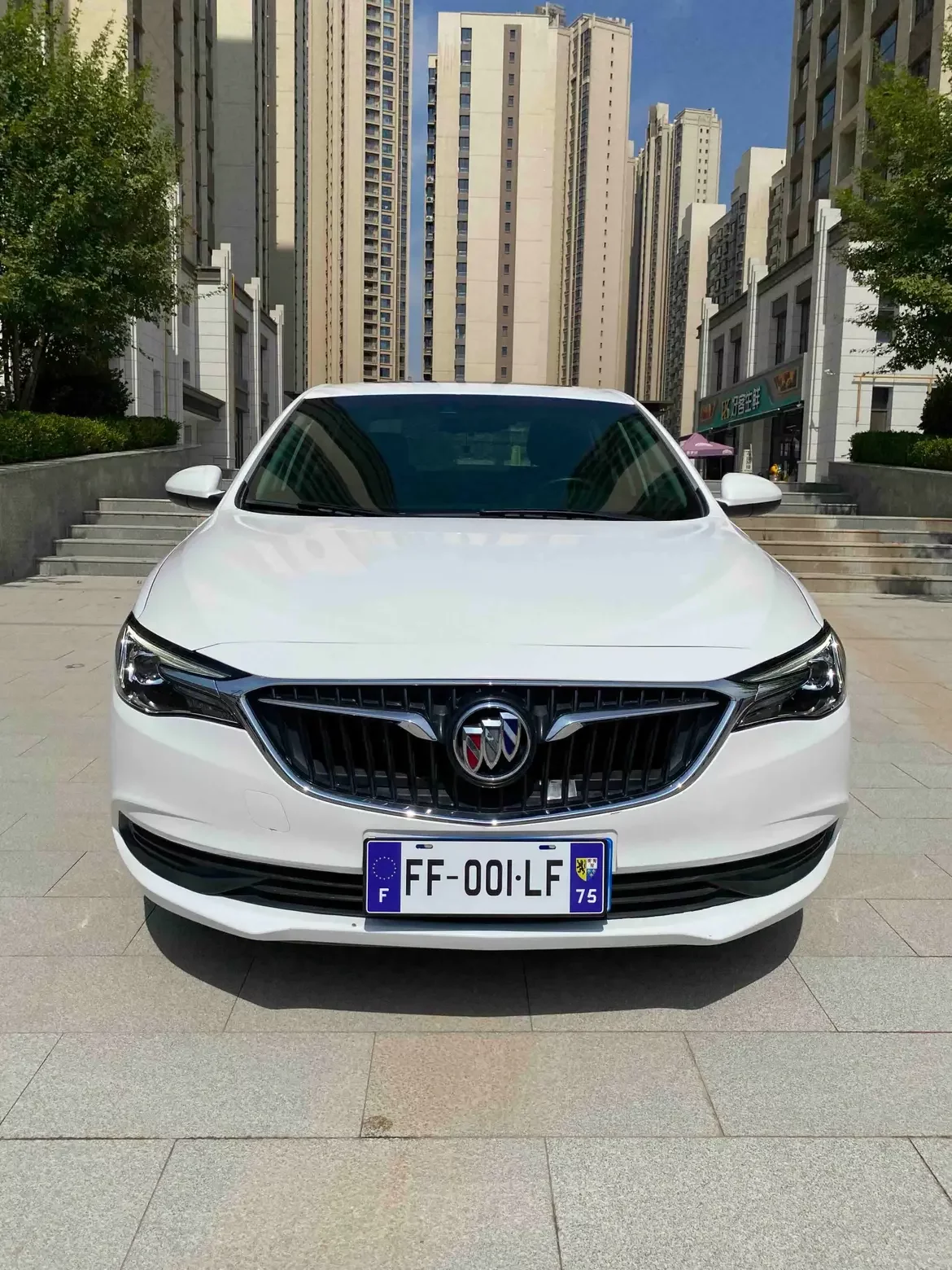 Buick Yinglang