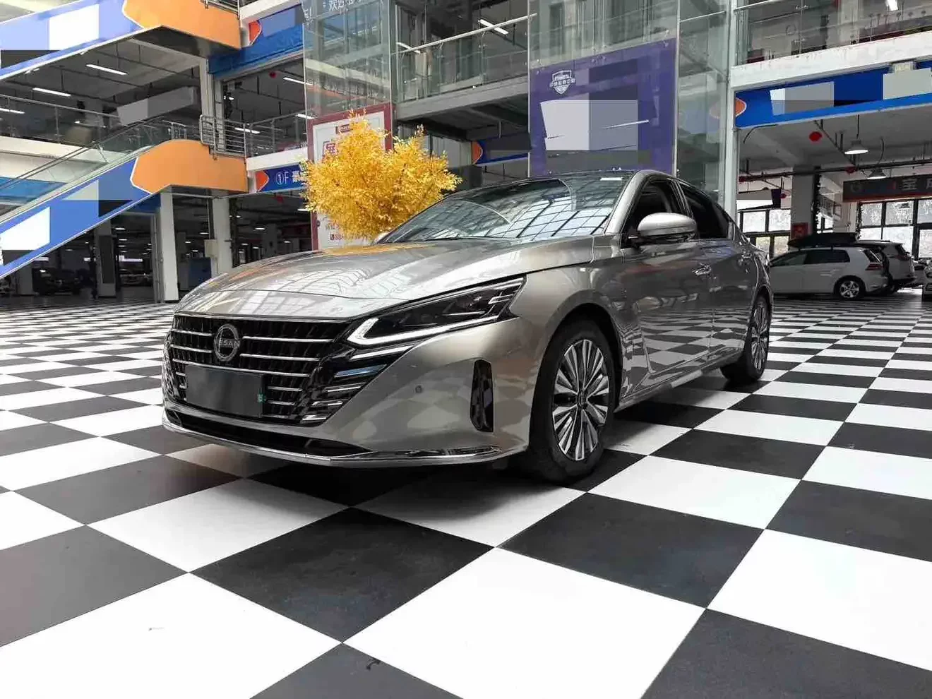 NISSAN TEANA