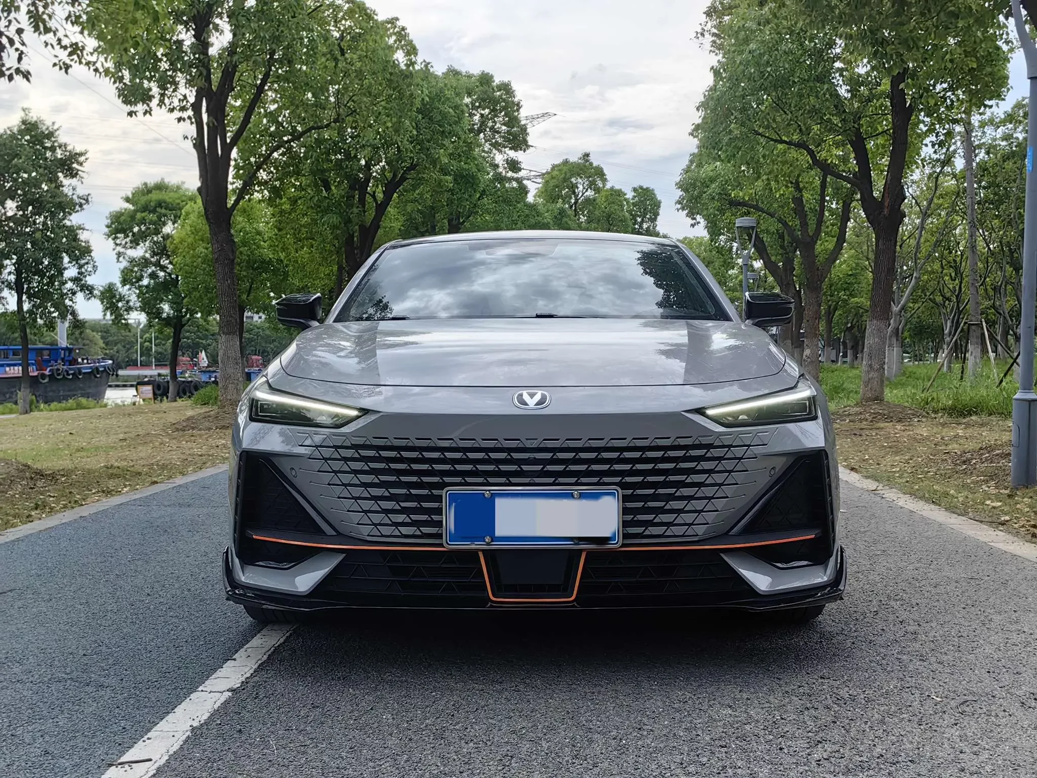 Changan UNI-V