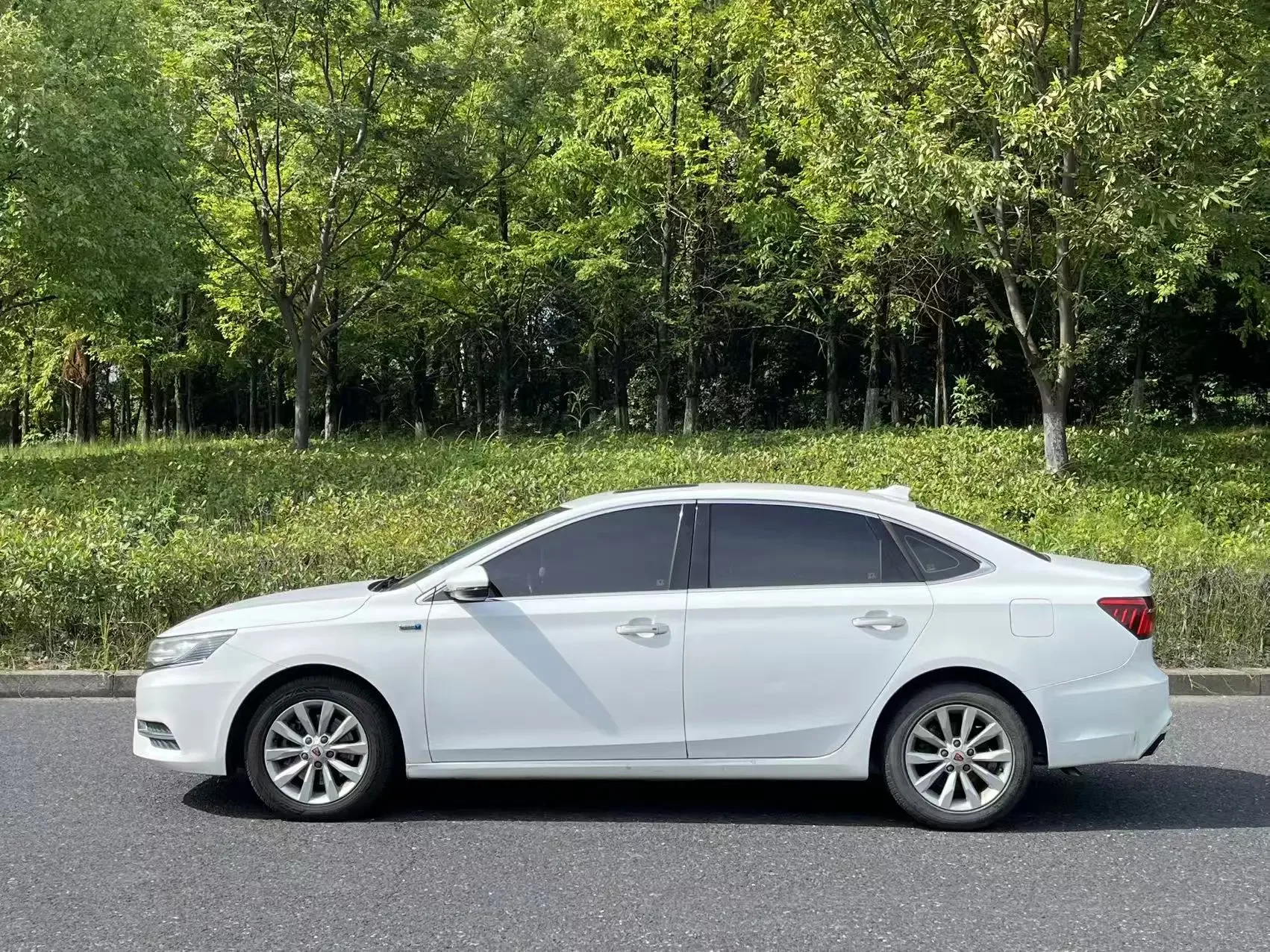 Roewe i6 Classic