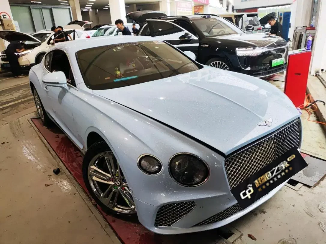 Bentley Continental