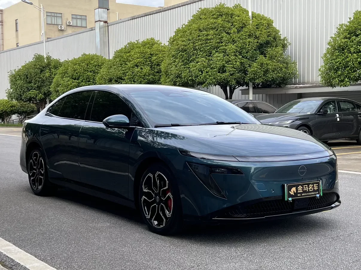 Nissan N7