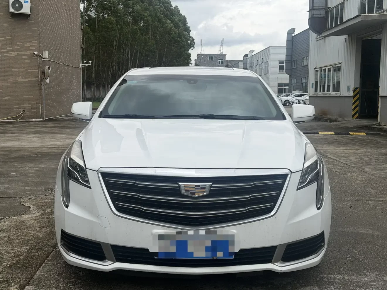 Cadillac XTS